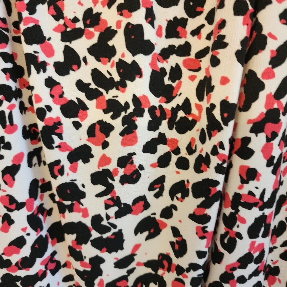 Tahari Shell - Picture 3 of 5